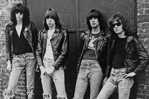 Hey ho, let’s go – Ramones revolutionerade rocken